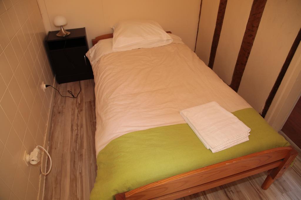 Cafe De France Bed & Breakfast Eauze Ruang foto