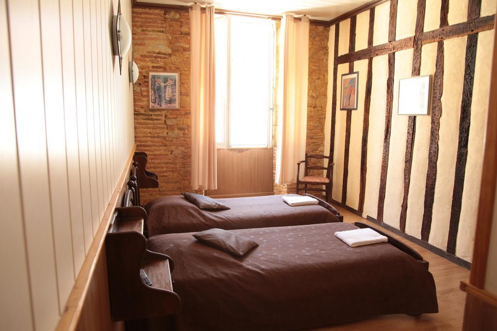 Cafe De France Bed & Breakfast Eauze Ruang foto