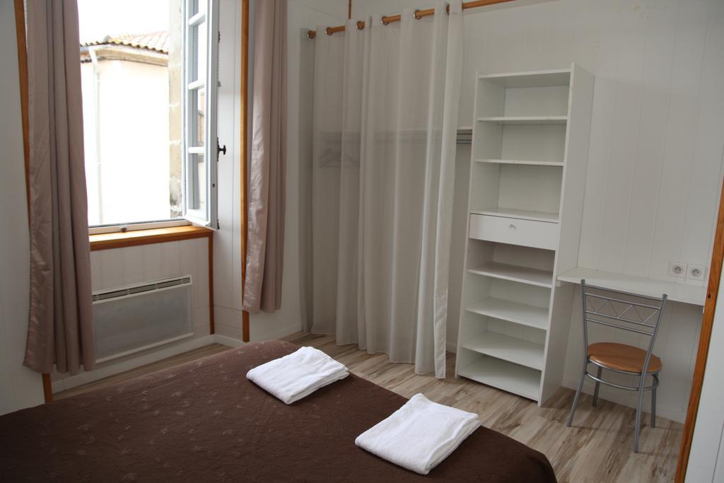 Cafe De France Bed & Breakfast Eauze Ruang foto